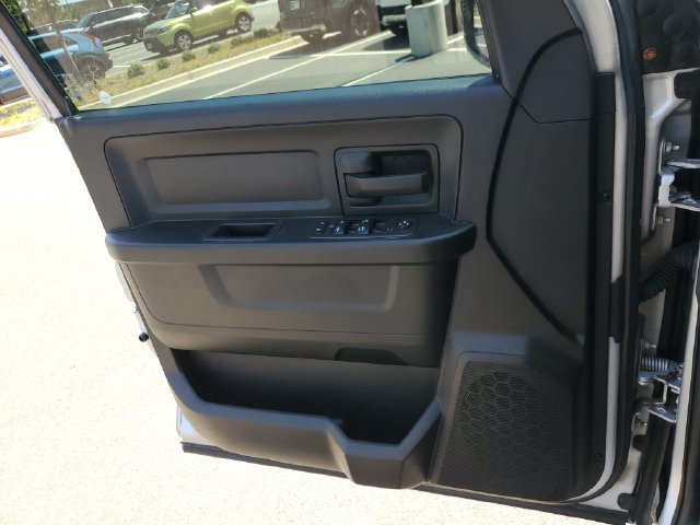Used 2019 RAM 1500 Express w/ Express Value Package AWD/4WD image 24