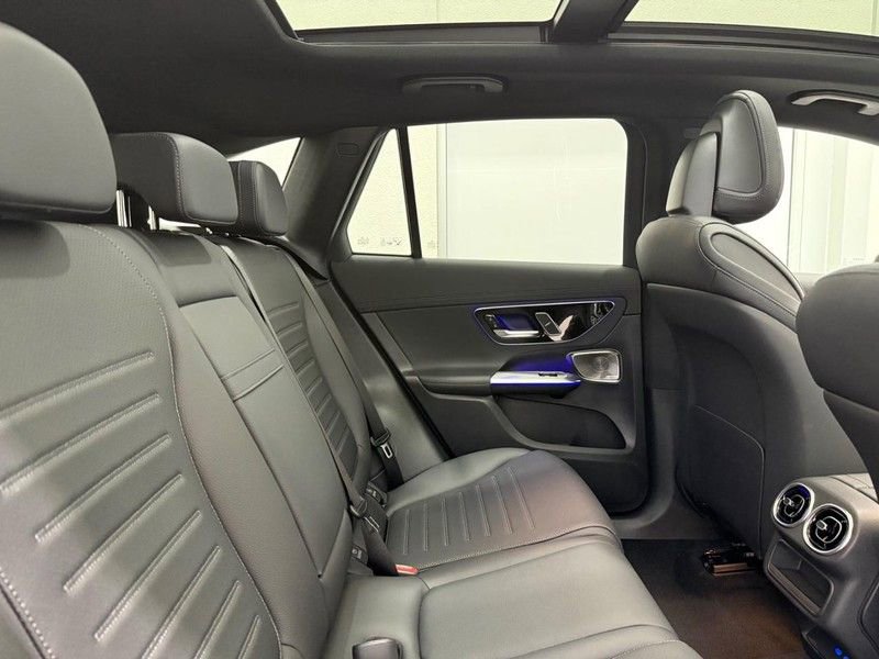 New 2026 Mercedes-Benz GLC 300 4MATIC image 5