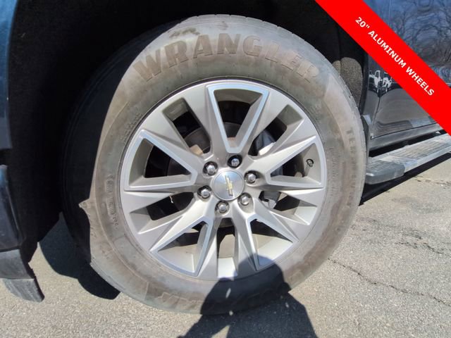 Used 2019 Chevrolet Silverado 1500 High Country w/ Technology Package image 34