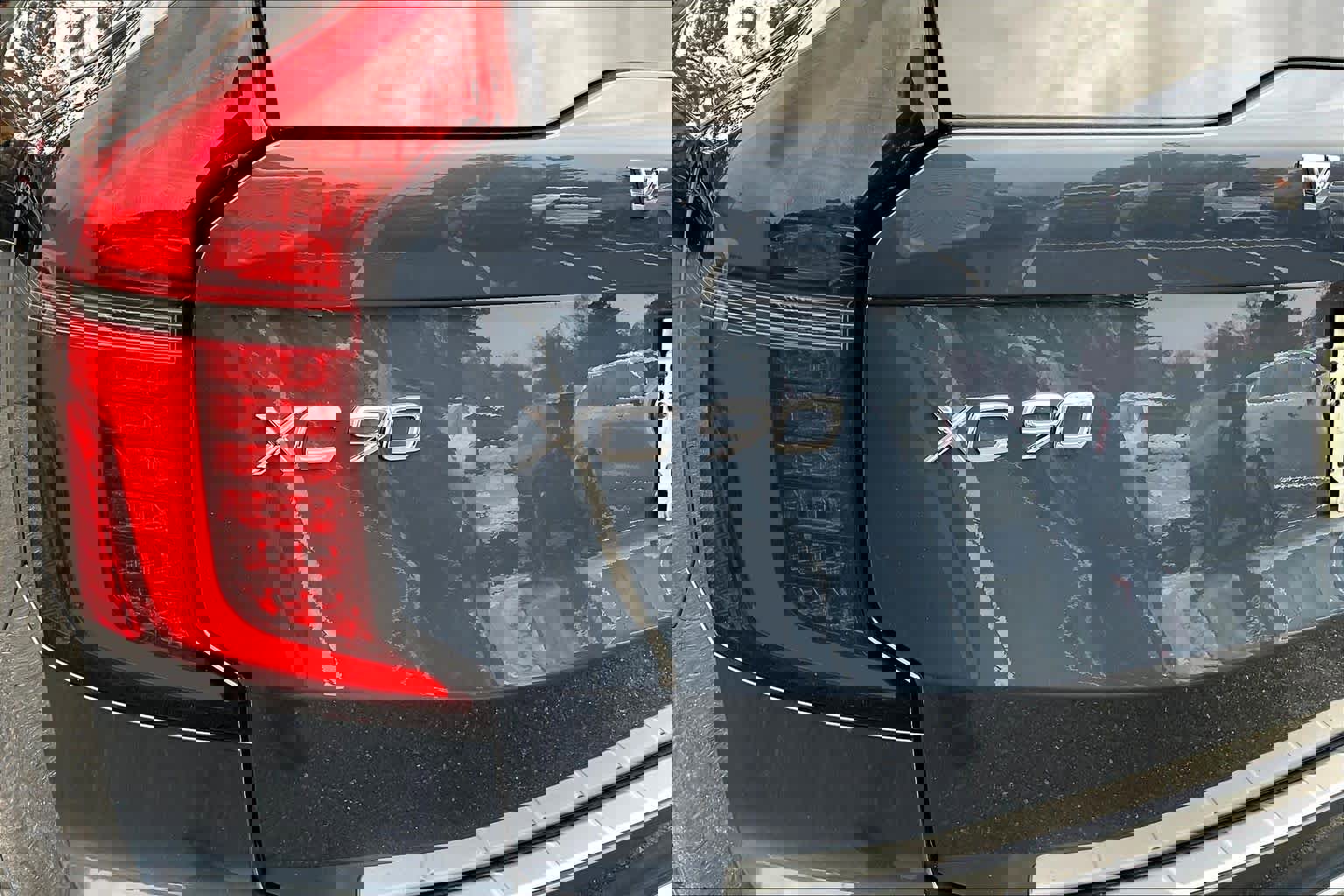 New 2026 Volvo XC90 B6 Plus w/ Protection Package Premier image 6