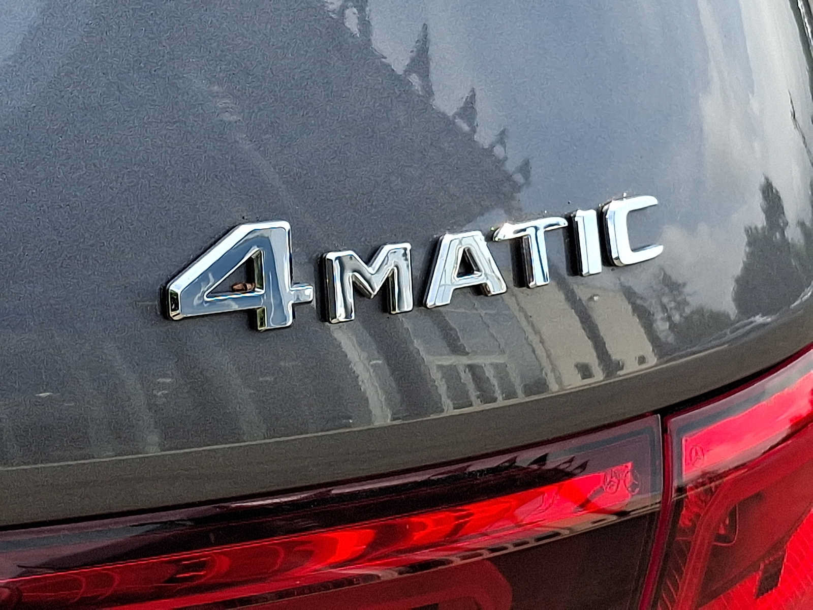 Used 2022 Mercedes-Benz GLB 250 4MATIC image 28