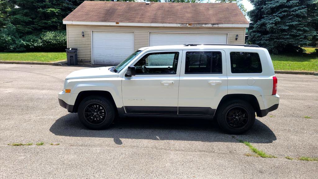 Used 2015 Jeep Patriot Sport w/ Power Value Group image 6