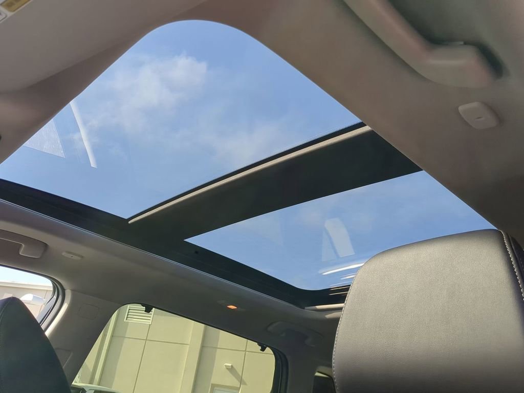 Used 2026 Nissan Rogue Platinum w/ Tech Package image 20