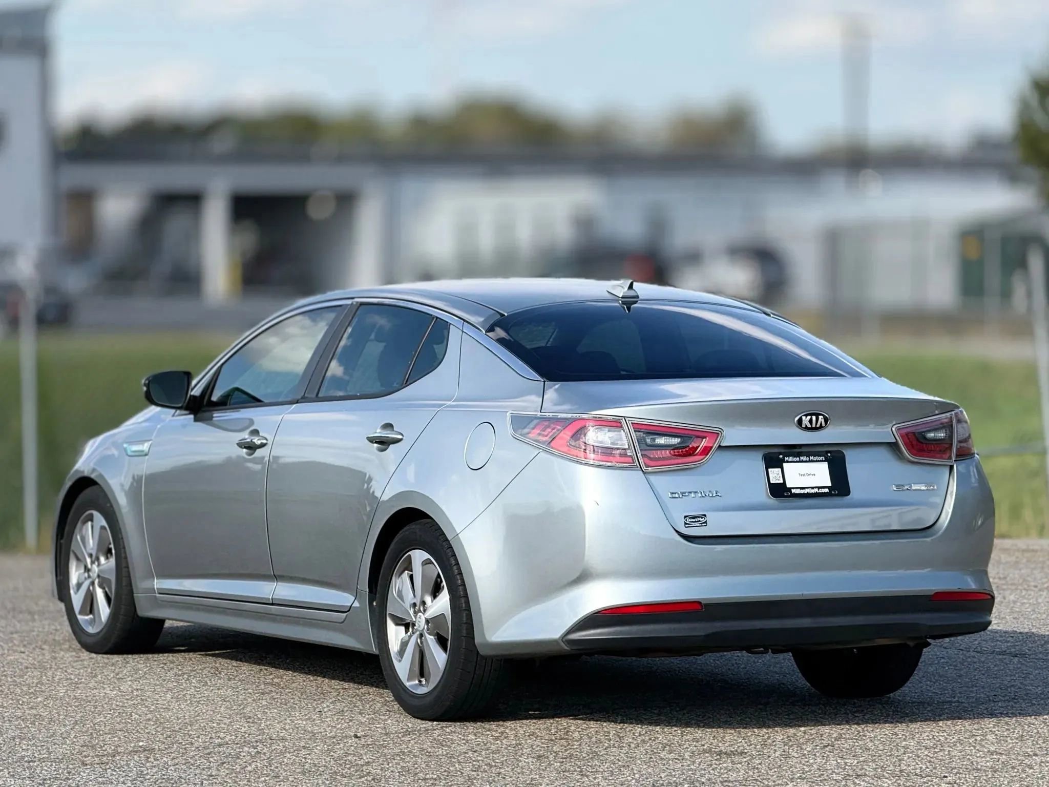 Used 2015 Kia Optima EX image 10