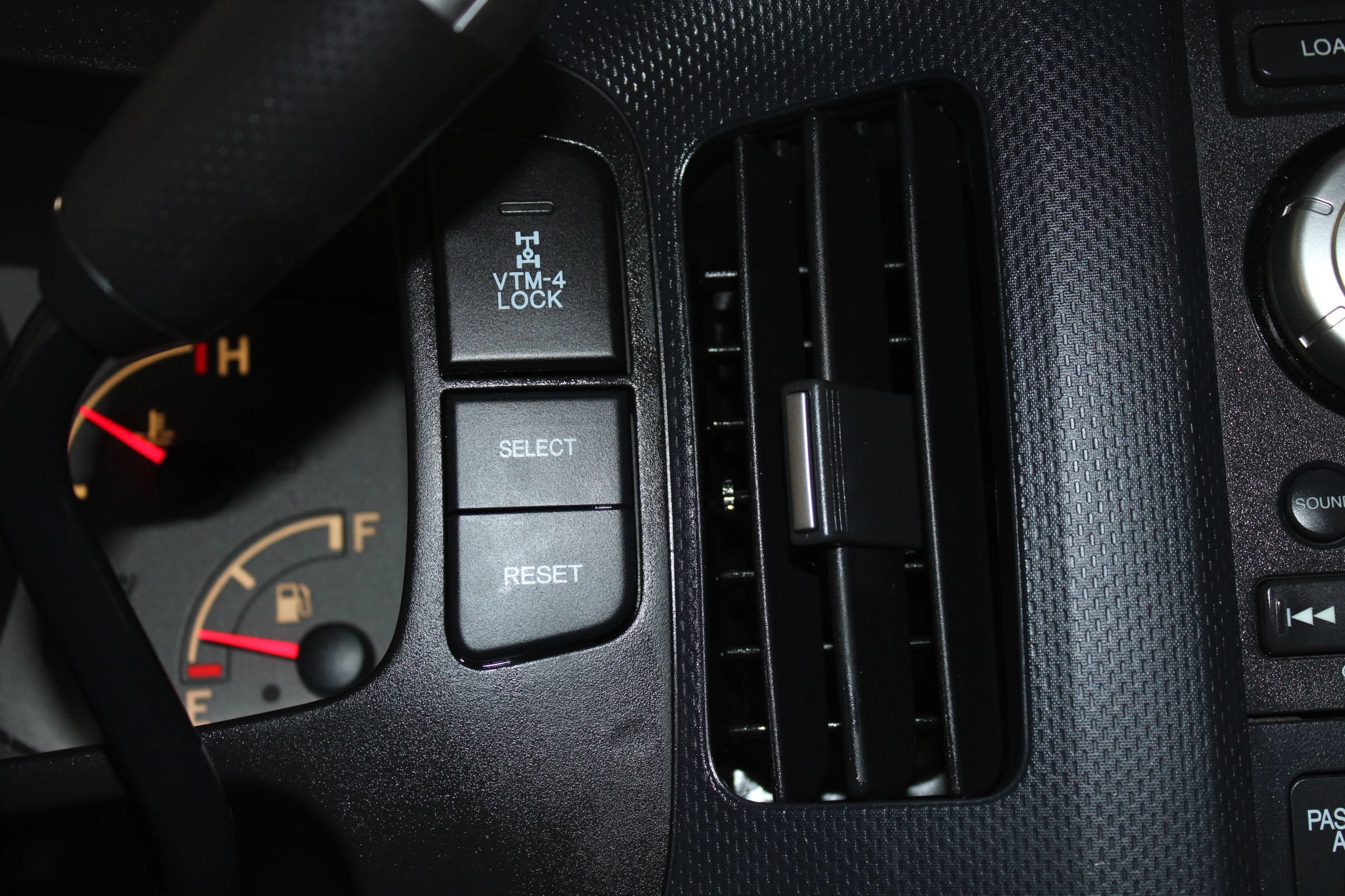 Used 2007 Honda Ridgeline RTL image 17
