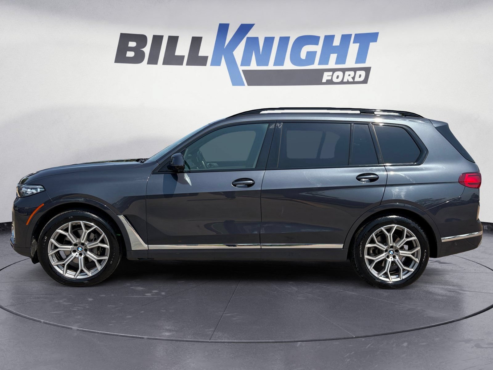 Used 2021 BMW X7 xDrive40i w/ Premium Package AWD/4WD image 2