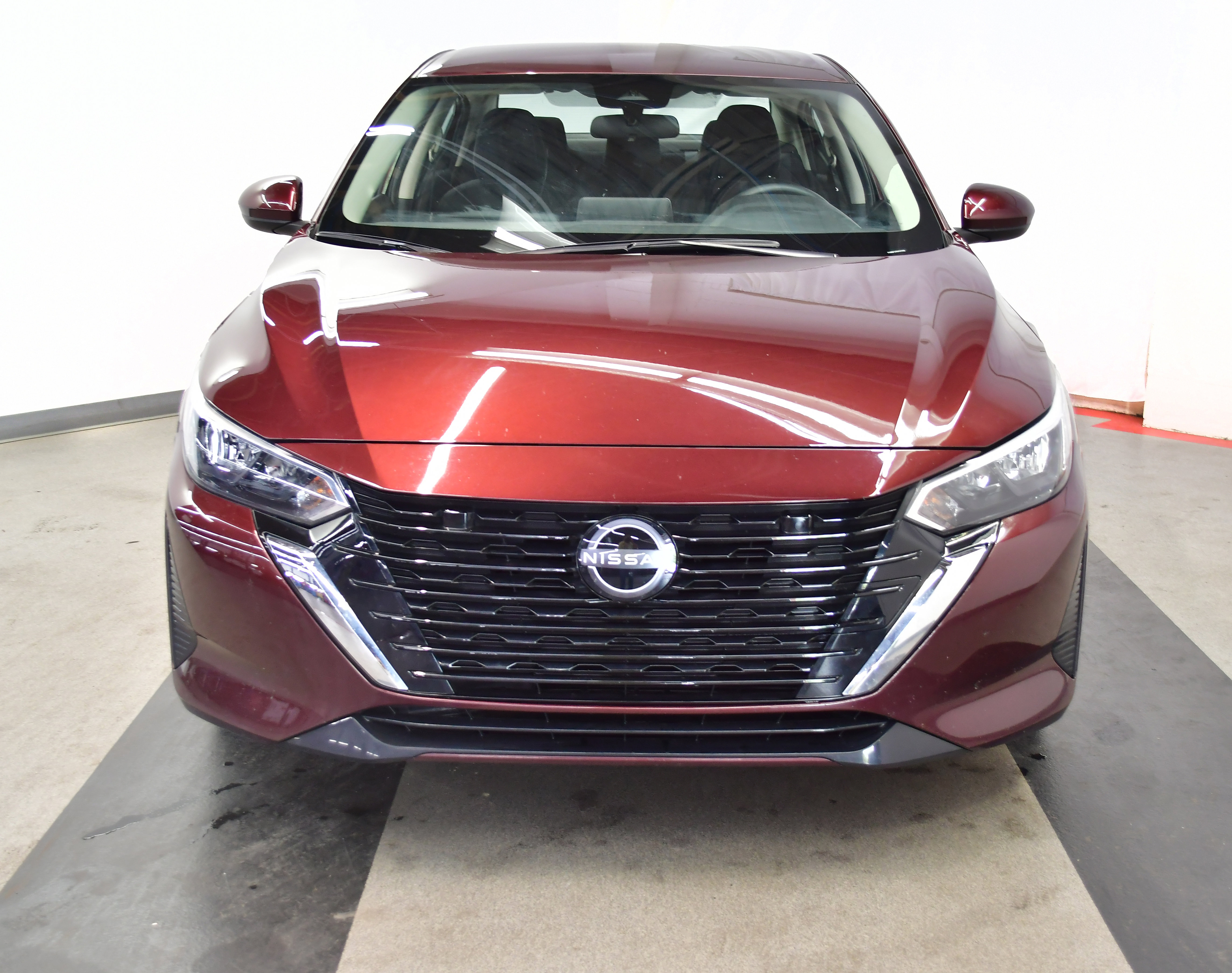 Used 2025 Nissan Sentra SV FWD image 6