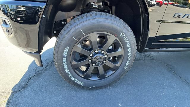 New 2026 RAM 3500 Laramie AWD/4WD image 10