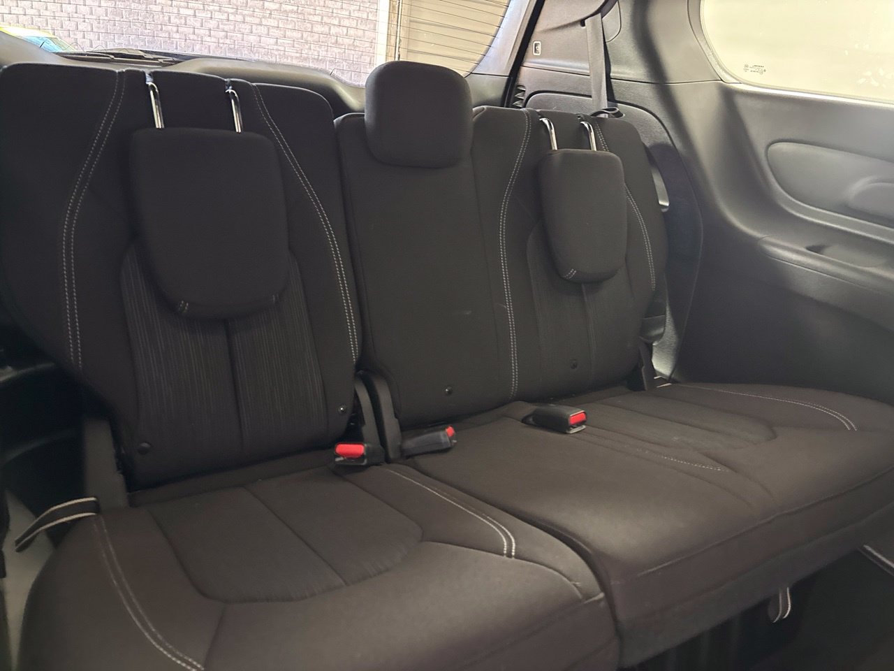 Used 2021 Chrysler Pacifica Touring w/ S Appearance Package FWD image 25
