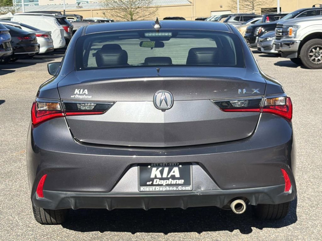 Used 2022 Acura ILX image 3