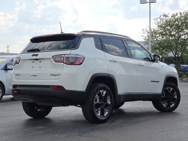 Used 2018 Jeep Compass Trailhawk w/ Navigation Group AWD/4WD image 10