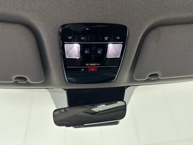 Used 2024 Hyundai Santa Fe Limited image 24