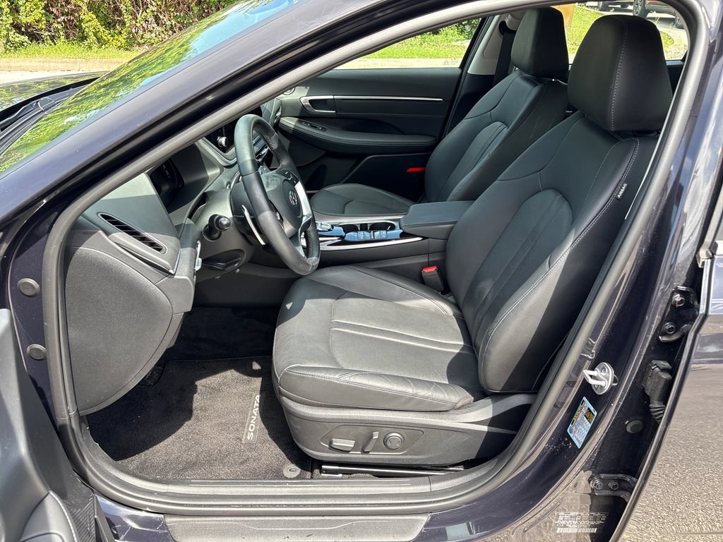 Used 2023 Hyundai Sonata Limited FWD image 30