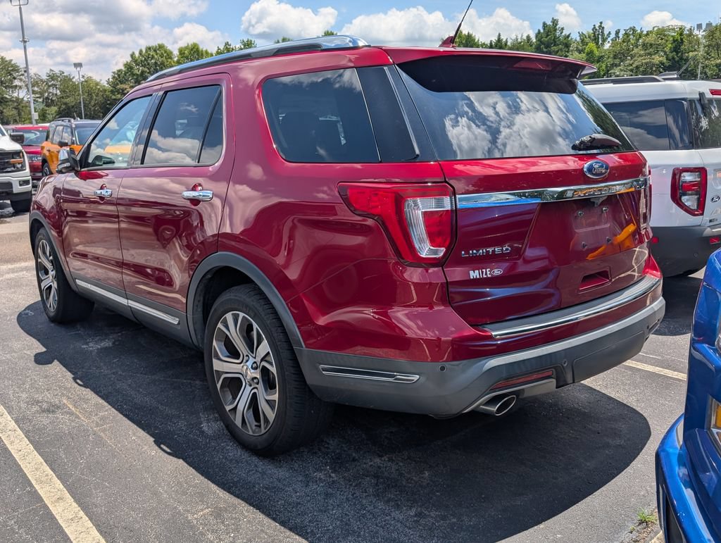 Used 2019 Ford Explorer Limited w/ Limited Luxury Package FWD image 6