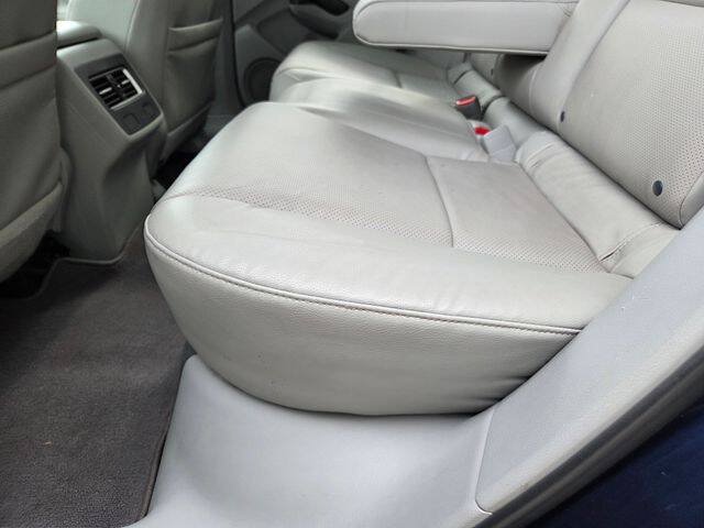 Used 2018 Acura RDX w/ Technology Package AWD/4WD image 40
