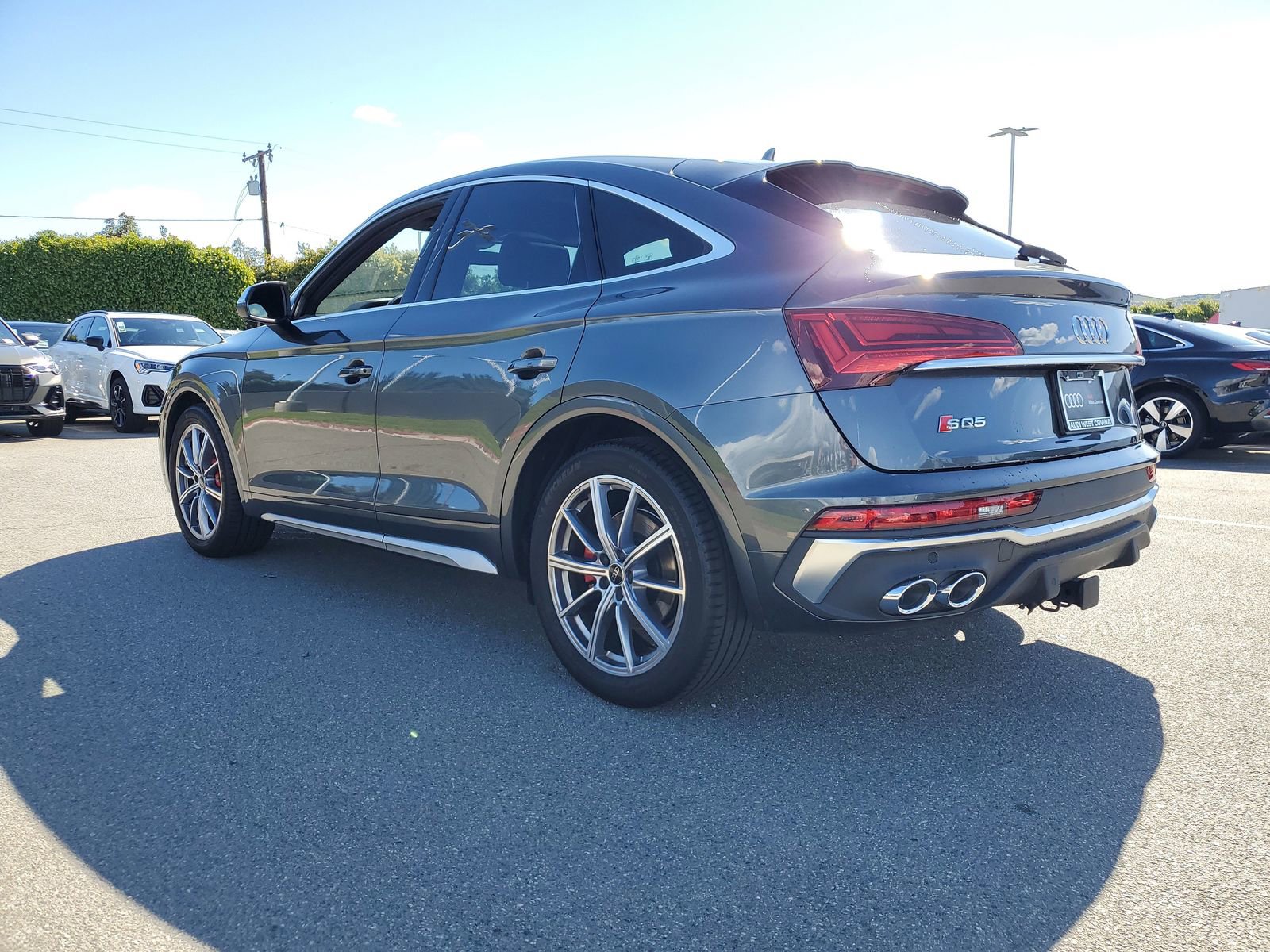 Used 2025 Audi SQ5 Premium Plus w/ Premium Plus Package image 3