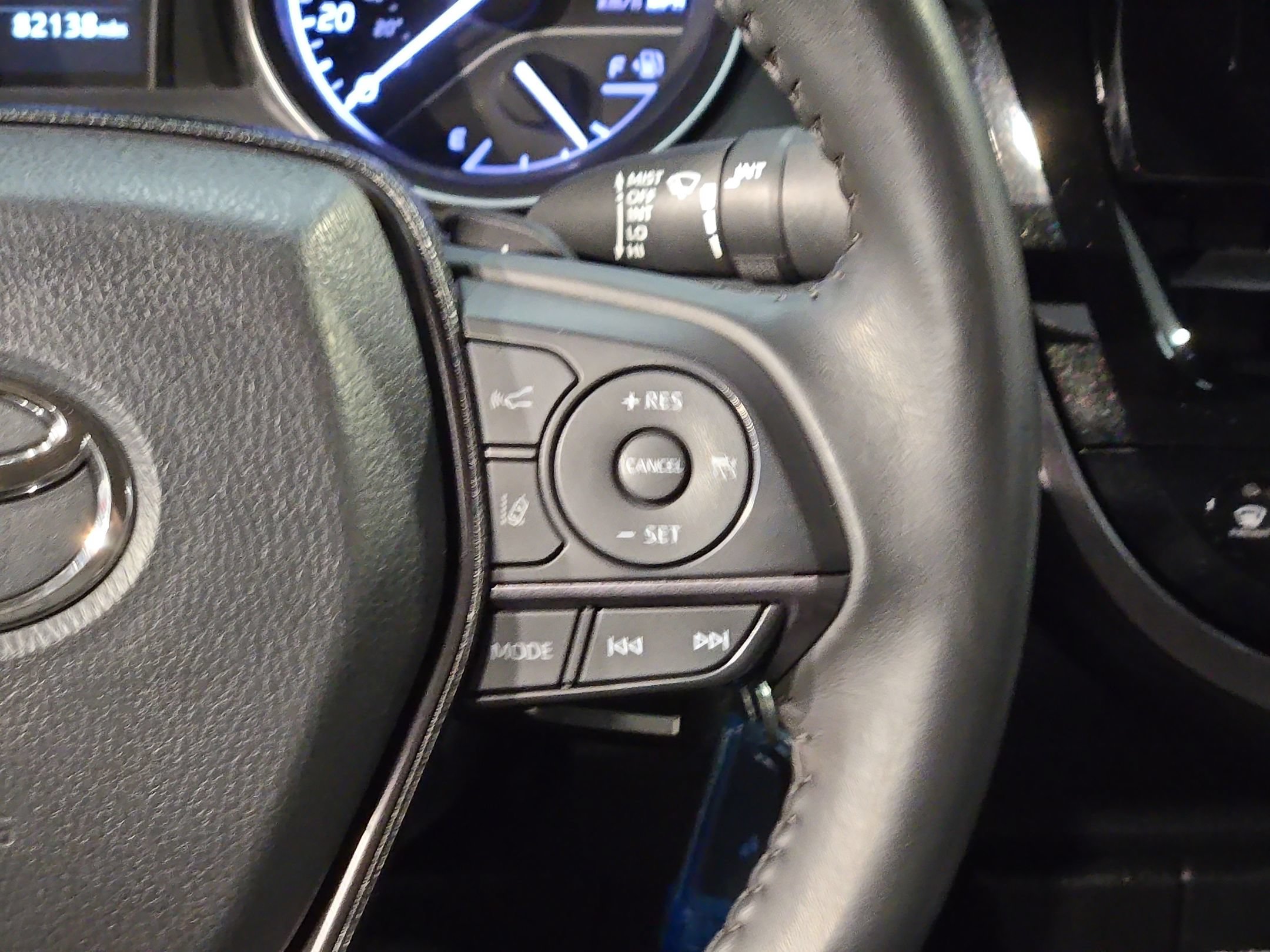 Used 2023 Toyota Camry SE FWD image 27
