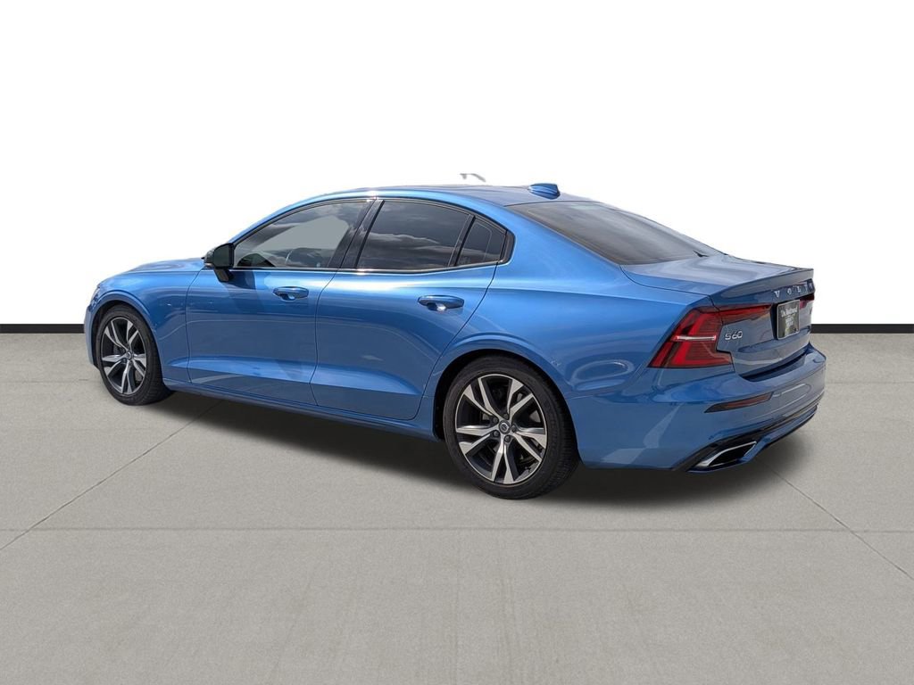 Used 2020 Volvo S60 T6 R-Design image 7