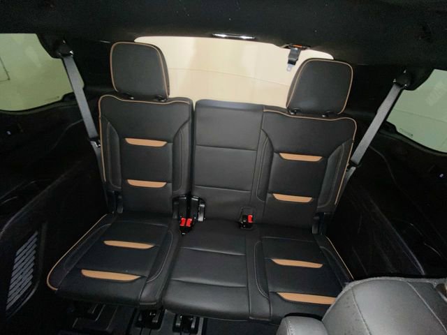 Used 2023 GMC Yukon AT4 w/ AT4 Premium Package AWD/4WD image 30
