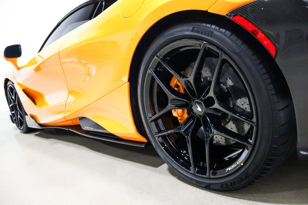 Used 2022 McLaren 765LT RWD image 39