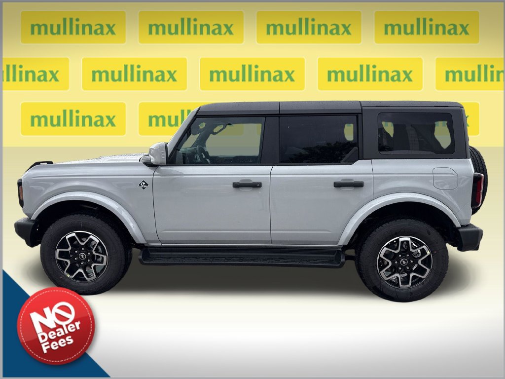 New 2026 Ford Bronco Outer Banks AWD/4WD image 2