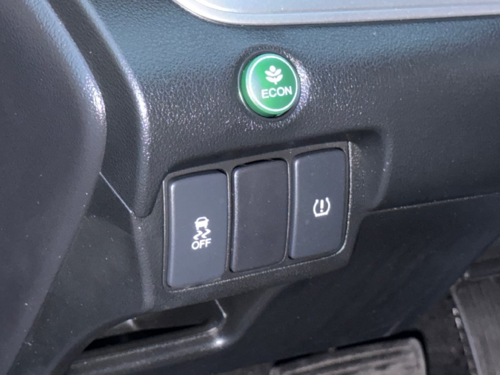 Used 2015 Honda CR-V LX image 27