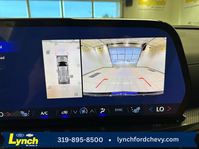 New 2027 Chevrolet Traverse Z71 w/ Driver Confidence Package AWD/4WD image 5