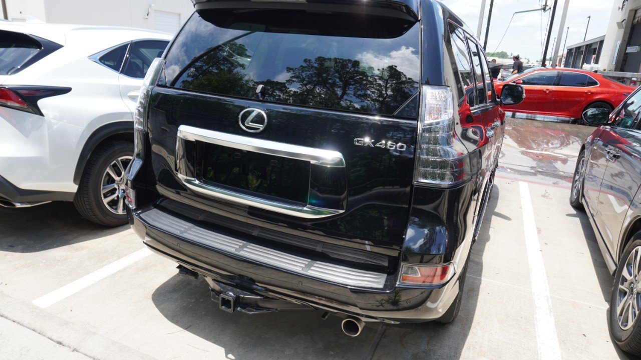 Used 2021 Lexus GX 460 Premium w/ Premium Package AWD/4WD image 6
