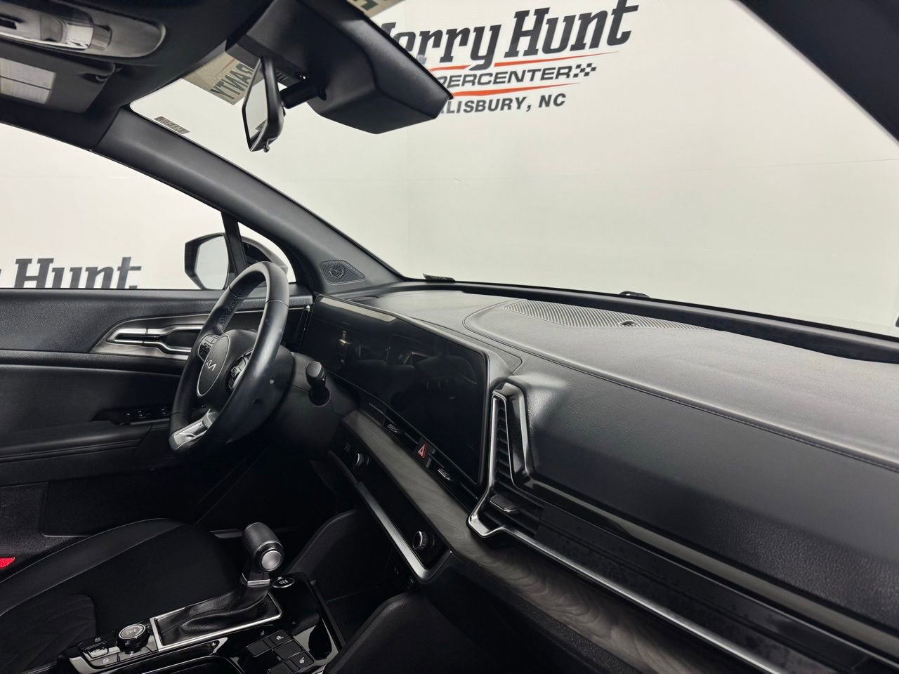 Used 2024 Kia Sportage X-Line w/ X-Line Premium Package image 33