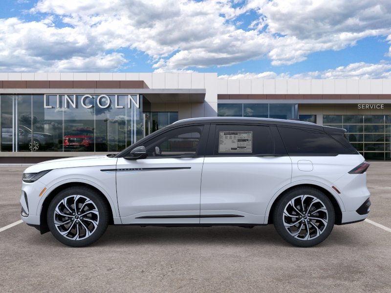 New 2026 Lincoln Nautilus Reserve AWD/4WD image 3