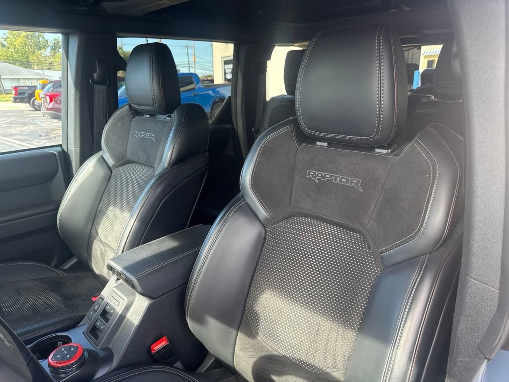 Certified 2024 Ford Bronco Raptor w/ Interior Carbon Fiber Pack 6 AWD/4WD image 12