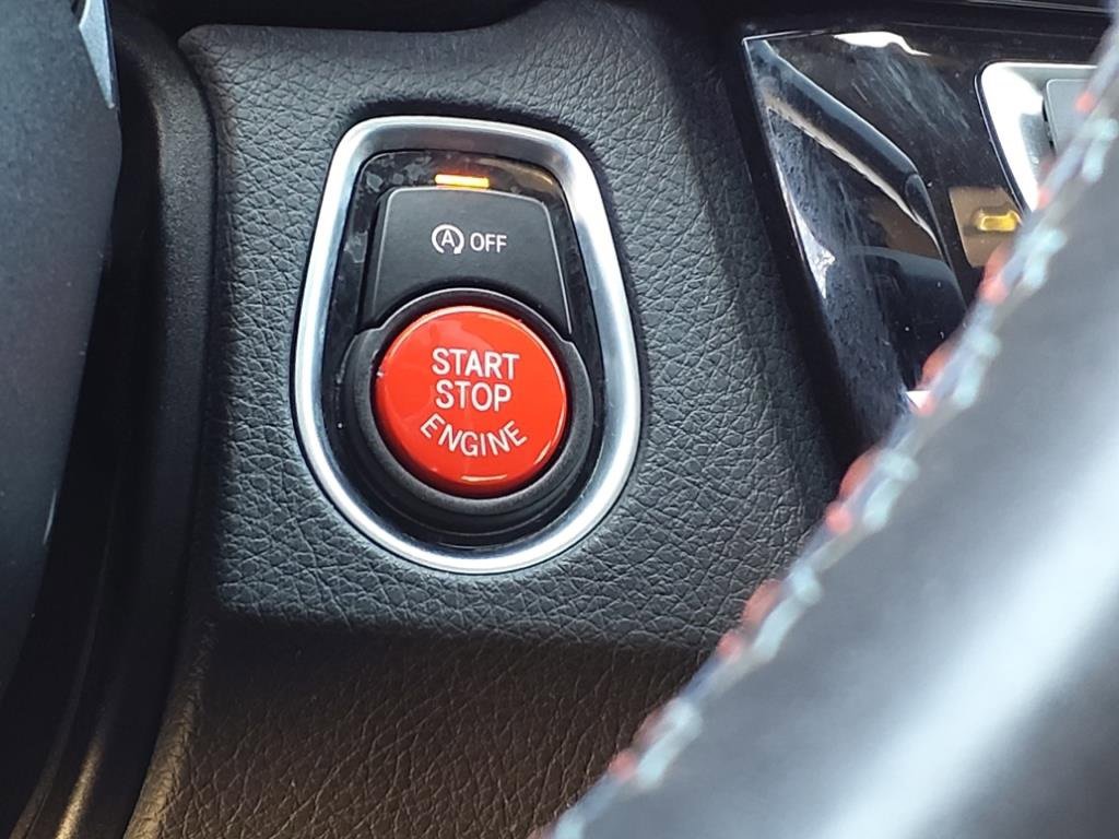 Used 2018 BMW M3 Competition image 27