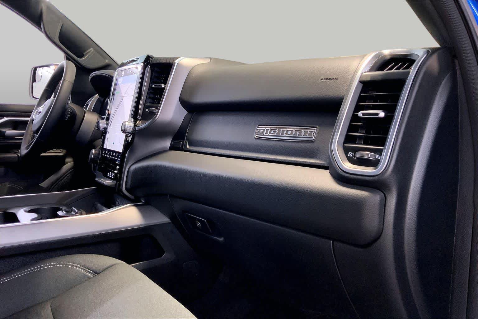 Used 2025 RAM 1500 Big Horn AWD/4WD image 18
