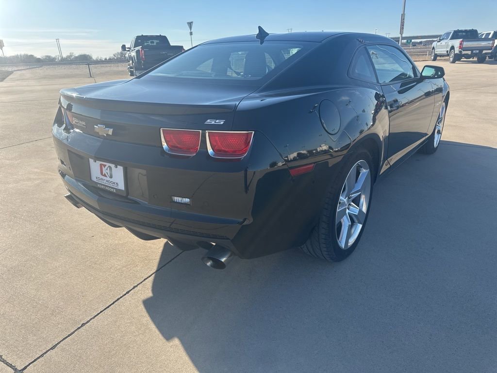 Used 2010 Chevrolet Camaro SS image 5