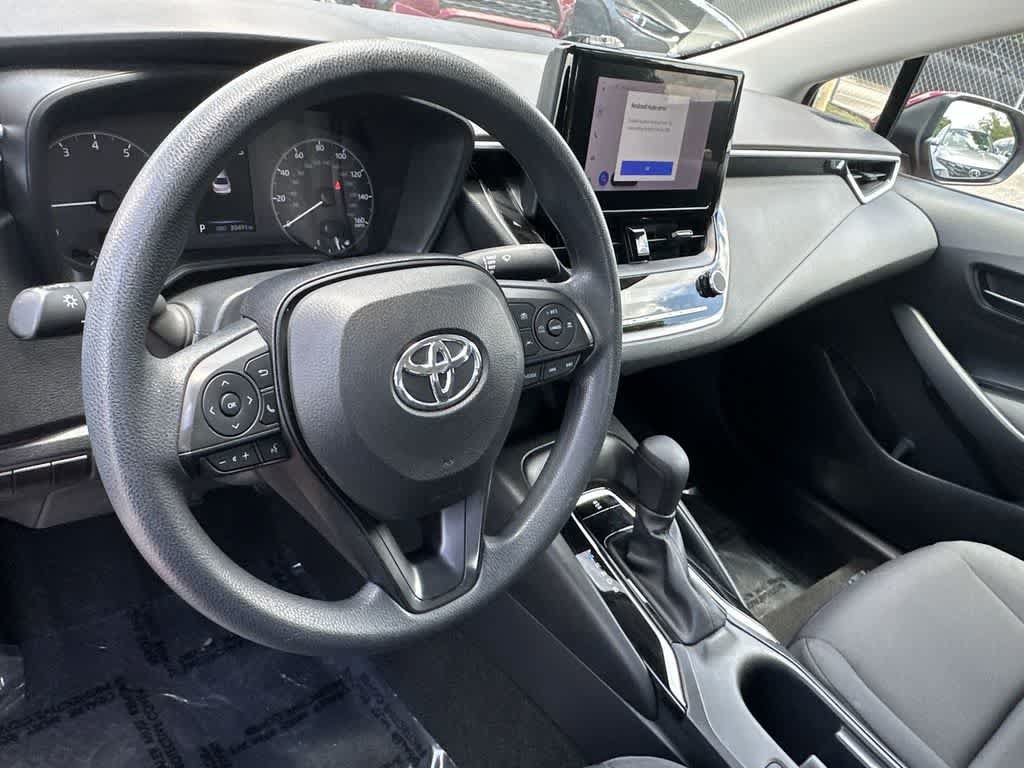 Used 2023 Toyota Corolla LE FWD image 20