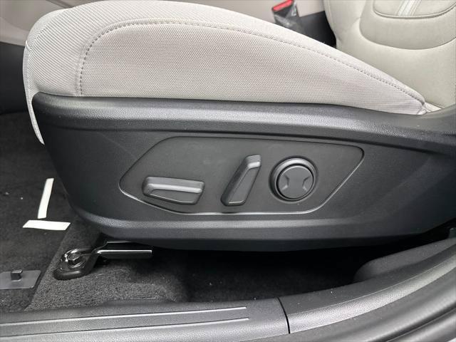 New 2026 Hyundai Tucson SEL FWD image 10