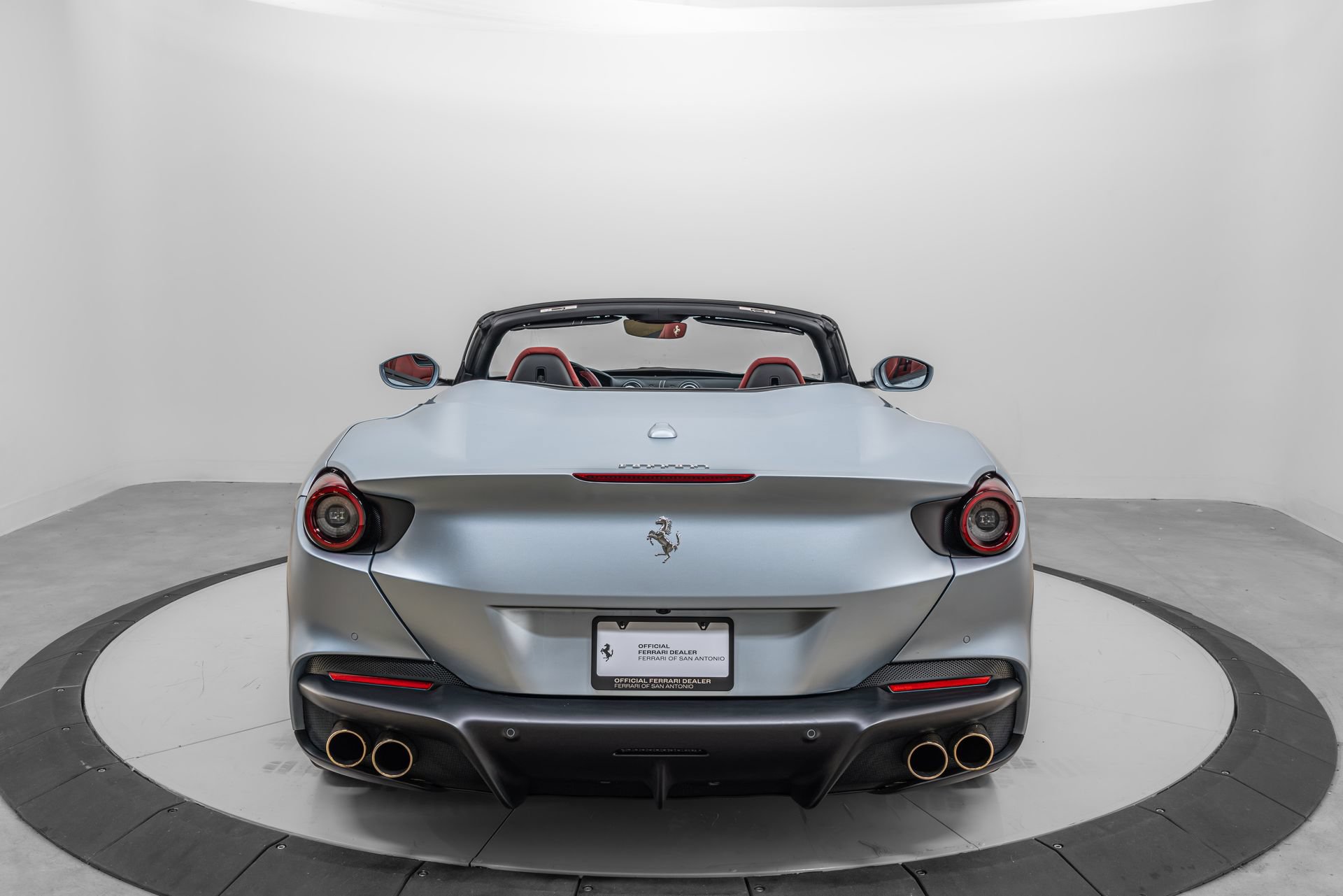 Certified 2023 Ferrari Portofino M RWD image 11