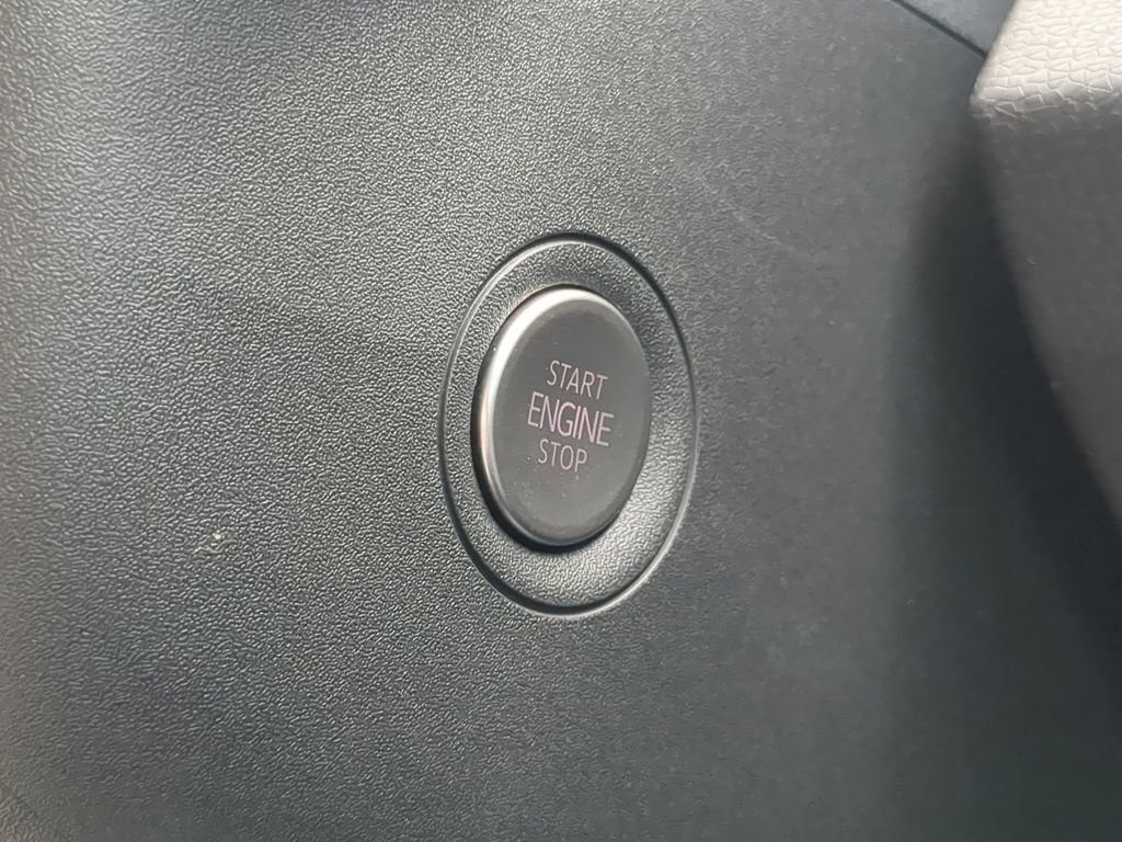 Used 2023 Volkswagen ID.4 S RWD image 32