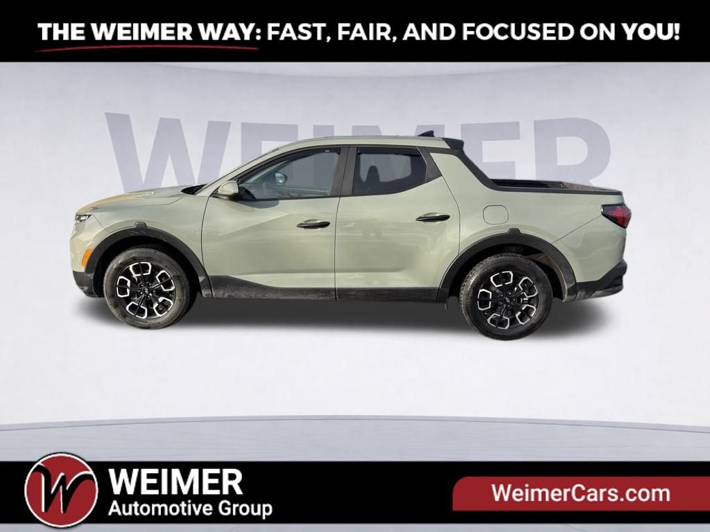 Used 2023 Hyundai Santa Cruz SE w/ Cargo Package FWD image 2