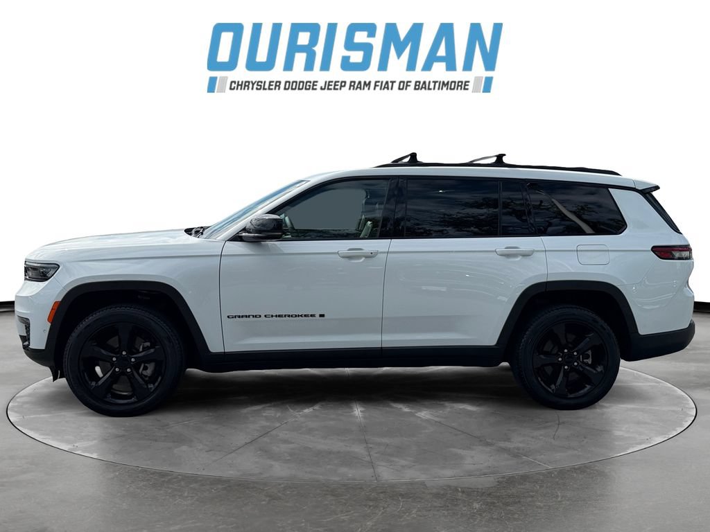 Used 2023 Jeep Grand Cherokee L Limited w/ Luxury Tech Group II AWD/4WD image 3