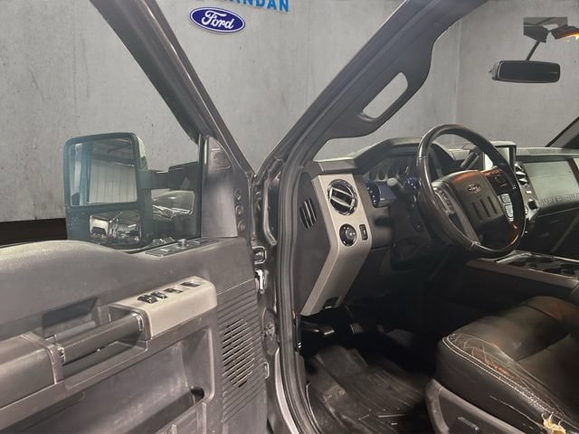 Used 2013 Ford F350 Lariat w/ Lariat Ultimate Pkg AWD/4WD image 35