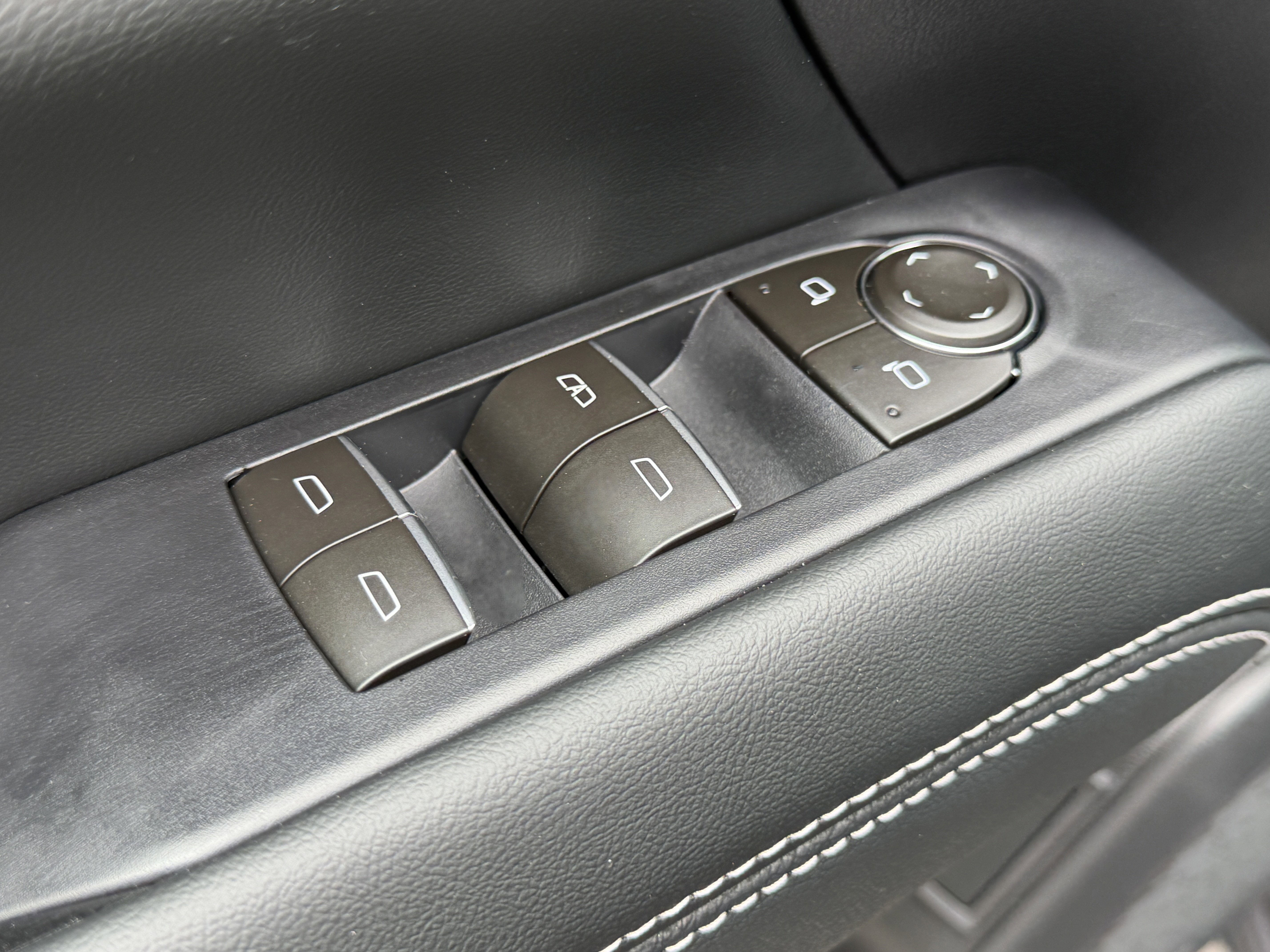 New 2026 GMC Terrain Denali AWD/4WD image 13