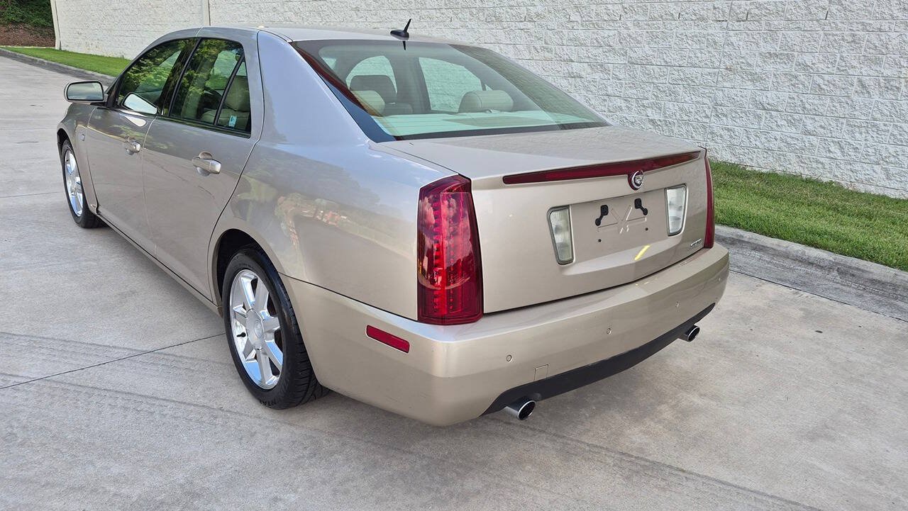 Used 2005 Cadillac STS w/ Preferred Equipment Group RWD image 4