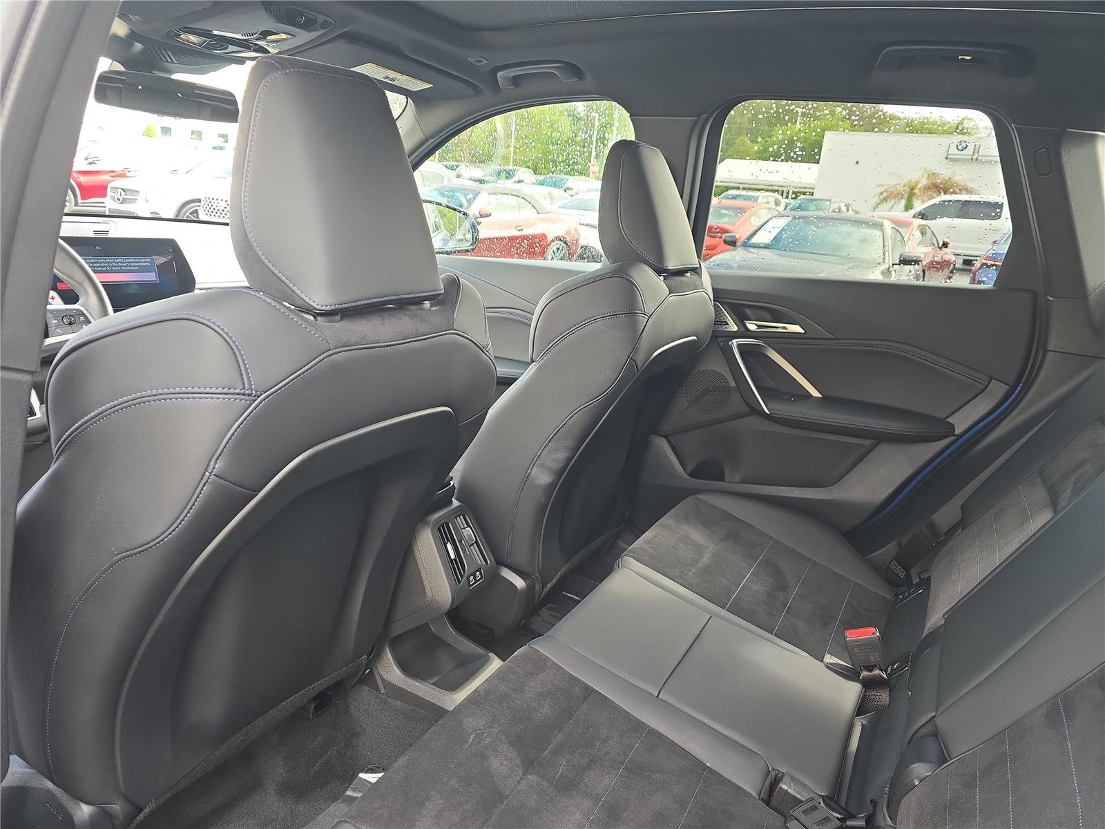 Used 2025 BMW X1 M35i image 10