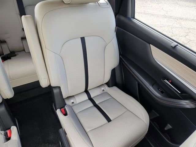 Certified 2024 MAZDA CX-90 Plug-In Hybrid w/ Preferred image 17