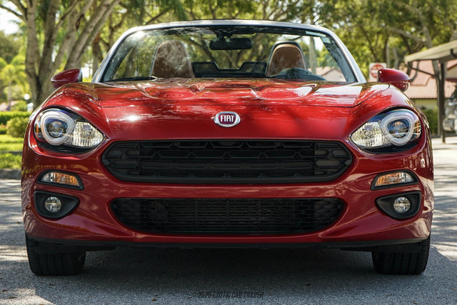 Used 2020 FIAT 124 Spider Lusso RWD image 13