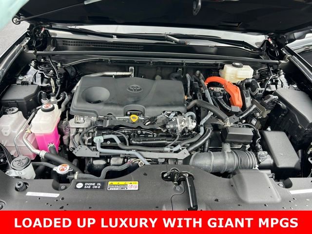 Used 2023 Toyota Crown XLE image 11