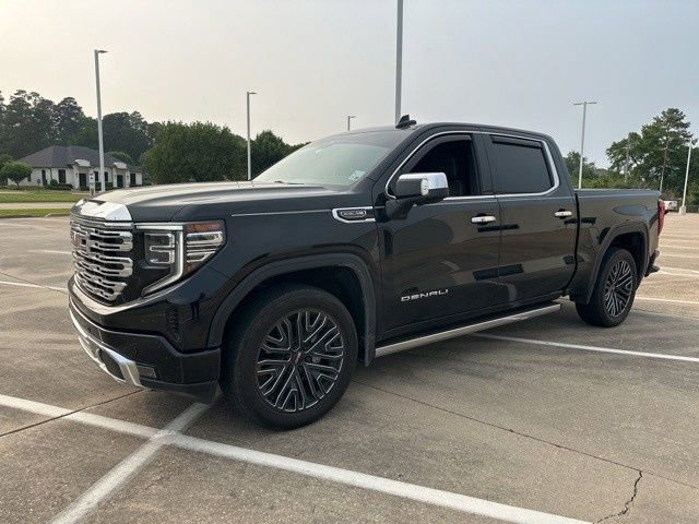 Used 2022 GMC Sierra 1500 Denali w/ Denali Reserve Package AWD/4WD image 1