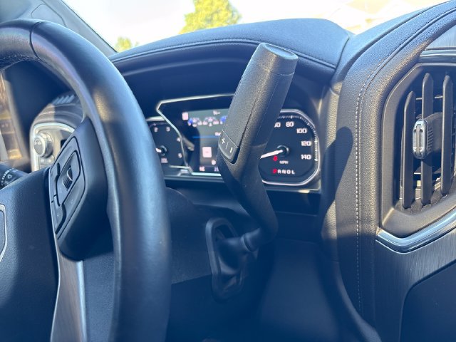 Used 2022 GMC Sierra 3500 Denali w/ Denali Black Diamond Edition AWD/4WD image 29