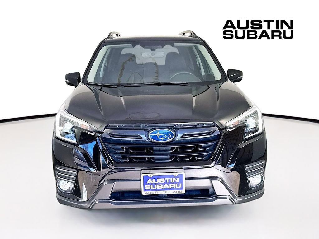 Certified 2023 Subaru Forester Limited image 3